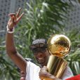 Chris Bosh lors de la parade du titre à Miami, le 24 juin 2013