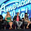 Randy Jackson, Mariah Carey, Keith Urban et Nicki Minaj avec le présentateur Ryan Seacrest lors d'une conférence de presse pour  American Idol, à Los Angeles, le 8 janvier 2013.