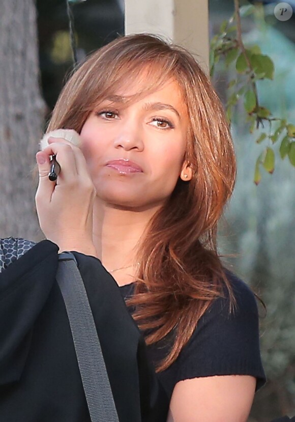 Jennifer Lopez sur le tournage du film "The Boy Next Door" à Los Angeles, le 17 novembre 2013.