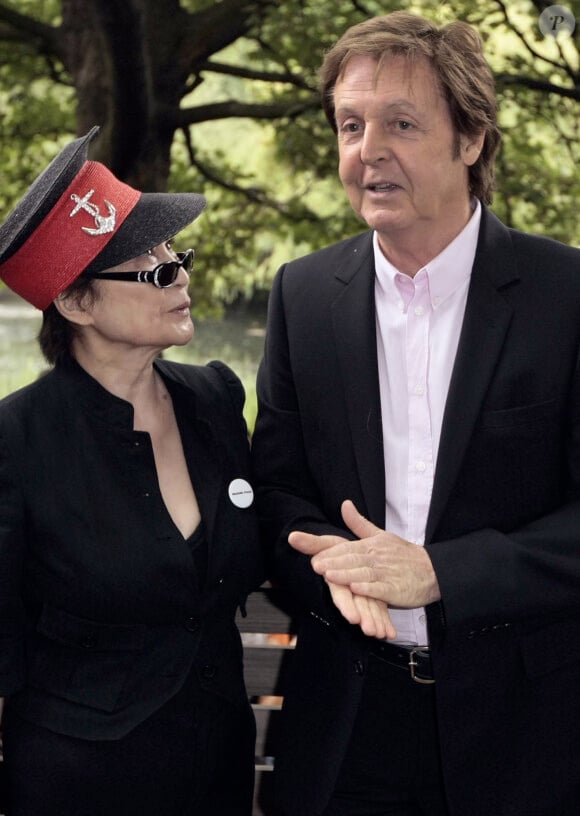 Sir Paul McCartney et Yoko Ono à Londres le 15 juin 2009.