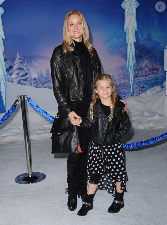 Teri Polo à la première de Frozen au El Capitan Theatre à Hollywood, Los Angeles, le 19 novembre 2013.