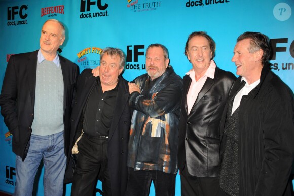 John Cleese, Terry Jones, Terry Gilliam, Eric Idle, et Michael Palin lors de la soirée des 40 ans des Monty Python à New York le 15 octobre 2009