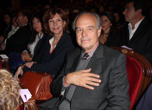 Exclusif - Béatrice Schonberg et Frédéric Mitterrand lors du prix Clarins Femme Dynamisante à Paris, le 15 octobre 2012