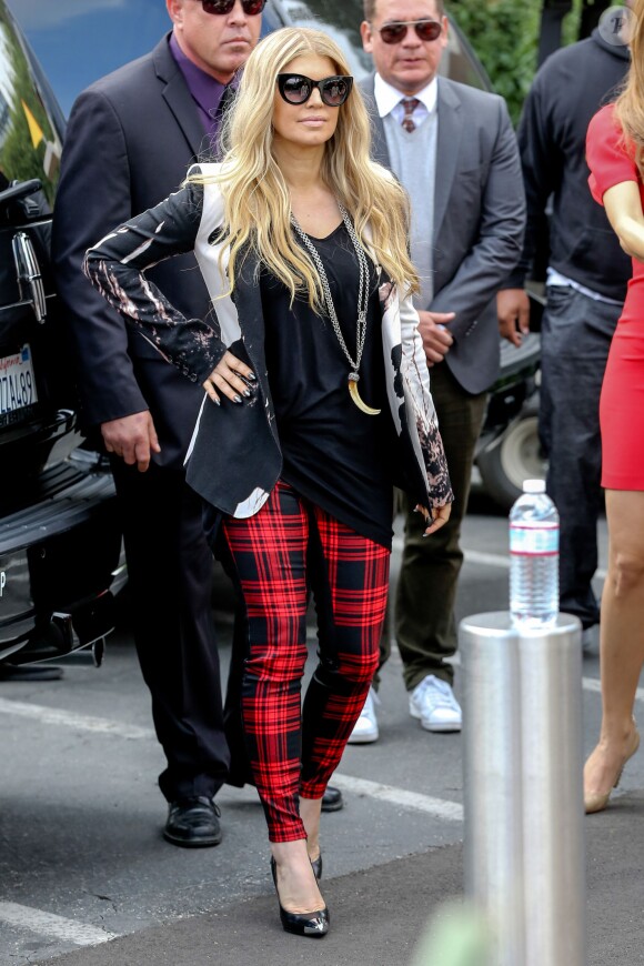 Fergie sur le plateau de l'émission "Extra" à Los Angeles, le 20 novembre 2013.