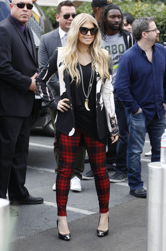 Fergie sur le plateau de l'émission "Extra" à Los Angeles, le 20 novembre 2013.