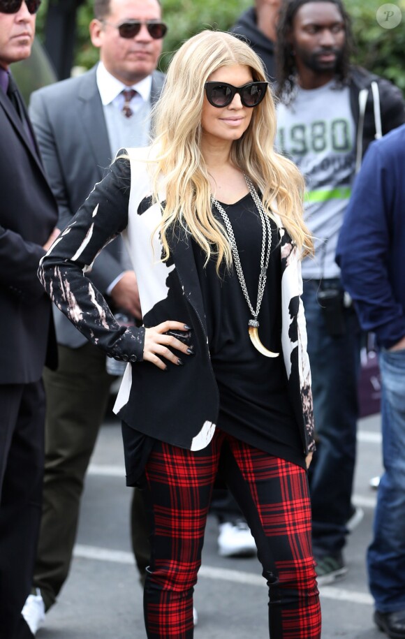 Fergie sur le plateau de l'émission "Extra" à Los Angeles, le 20 novembre 2013.