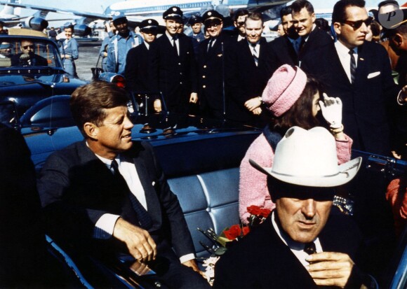 John F. Kennedy et sa femme Jackie à Dallas, le 22 novembre 1963.