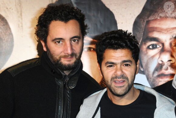 Nader Boussandel et Jamel Debbouze à la première du film La Marche à Rosny, le 23 novembre 2013.