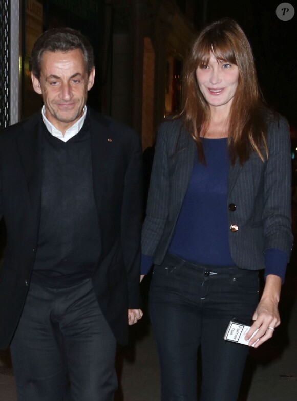 Exclusif - Prix Special - No web - No blog - Nicolas Sarkozy et sa femme Carla Bruni-Sarkozy - Anniversaire de la mere de Nicolas Sarkozy qui fete ses 88 ans au restaurant 154 a Paris, le 11 octobre 2013.