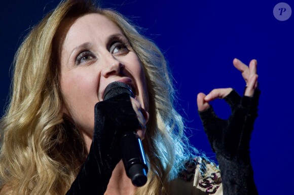 Lara Fabian au Théâtre du Châtelet à Paris, le 16 novembre 2013.