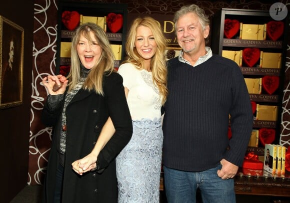 Blake Lively et ses parents, Elaine Lively, Ernie Lively à New York le 1er février 2012.