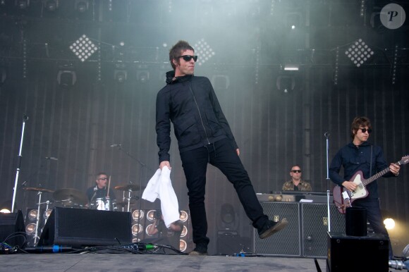 Beady Eye et Liam Gallagher au Festival Solidays à Paris le 30 juin 2013.