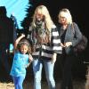 Heidi Klum, son compagnon Martin Kristen et ses enfants Leni, Henry, Johan et Lou sont allés acheter un sapin de Noël. West Hollywood, le 30 novembre 2013.