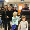 Exclusif - Quinn et Laird - Sharon Stone et ses trois enfants Roan, Quinn, et Laird arrivent à l'aéroport d'Orly en provenance de Marrakech, le 30 novembre 2013.