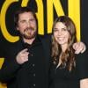 Christian Bale et Sibi Blazic lors de la première du film American Bluff (American Hustle en VO) à New York, le 8 décembre 2013.