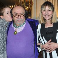 Jean-Michel Ribes : L'homme de théâtre honoré devant sa femme et sa fille
