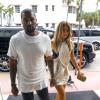 Kim Kardashian et son fiancé Kanye West à Miami, le 29 novembre 2013.