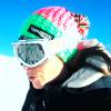 Laury Thilleman passe du bon temps dans la station de ski Val d'Isère.