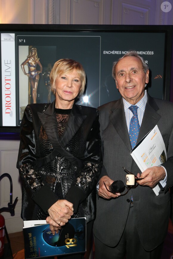 Exclusif - Marie-Christiane Marek et Maître Poulain à la 18eme édition de la vente aux enchères des Sapins de Noël des créateurs a l'hôtel Salomon de Rothschild à Paris, le 9 décembre 2013.