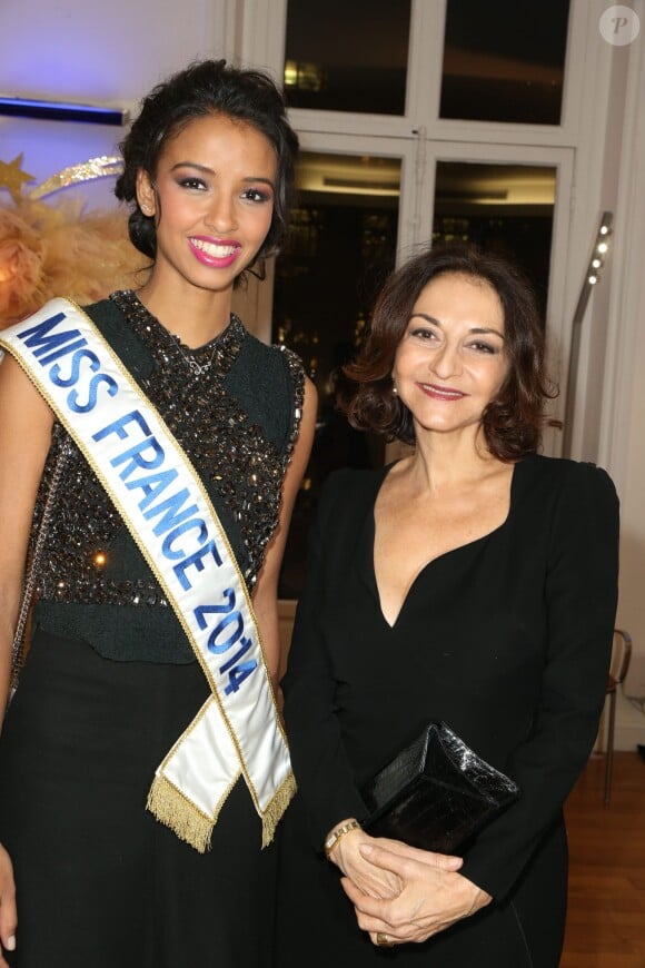 Exclusif - Miss France 2014, Flora Coquerel et Nathalie Rykiel à la 18eme édition de la vente aux enchères des Sapins de Noël des créateurs a l'hôtel Salomon de Rothschild à Paris, le 9 décembre 2013.