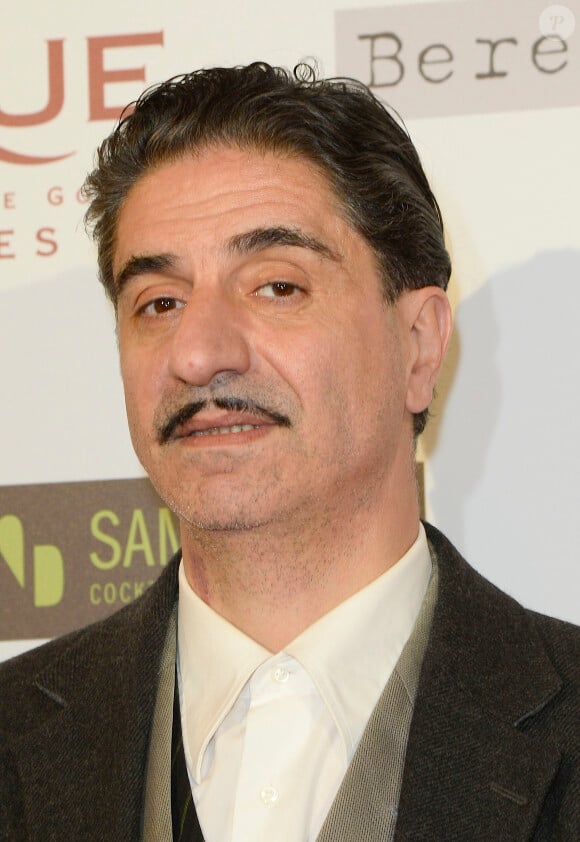 Simon Abkarian lors de la première du film Angélique à Paris, le 16 décembre 2013.