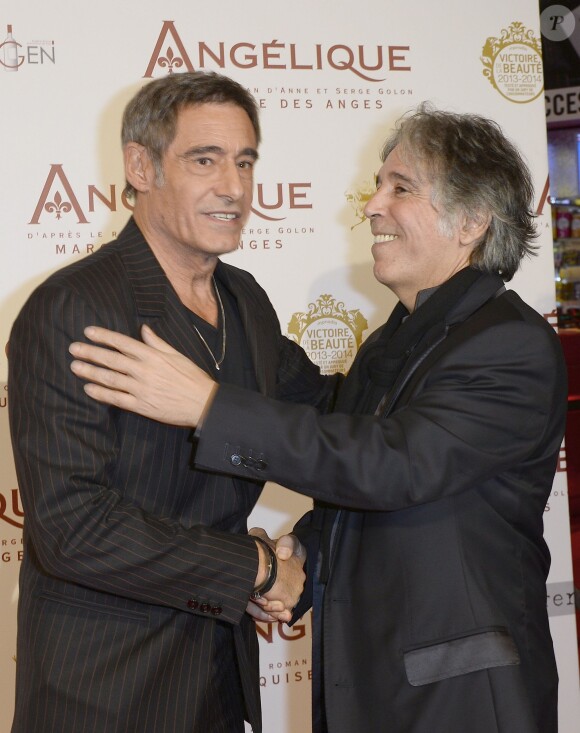 Gérard Lanvin et Ariel Zeitoun lors de la première du film Angélique à Paris, le 16 décembre 2013.