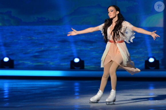 EXCLUSIF. Kenza Farah lors de la finale d'Ice Show, le 18 décembre 2013, sur M6.
