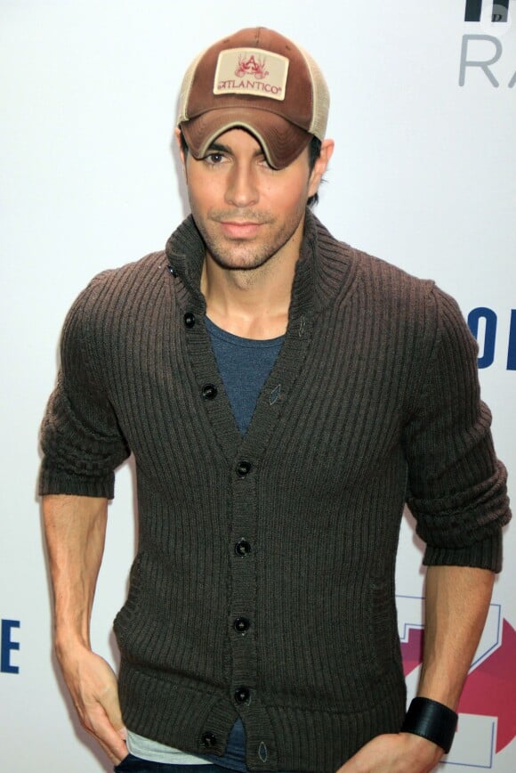 Enrique Iglesias à la soir"e "Z100's Jingle Ball 2013" au Madison Square Garden, à New York, le 13 décembre 2013.