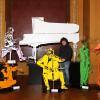 Exclusif - Pascal Nègre et le sculpteur Michel Audiard présentent les "Z'animaux musiciens" au Palais Garnier. L'exposition s'y tient jusqu'au 2 janvier 2014.