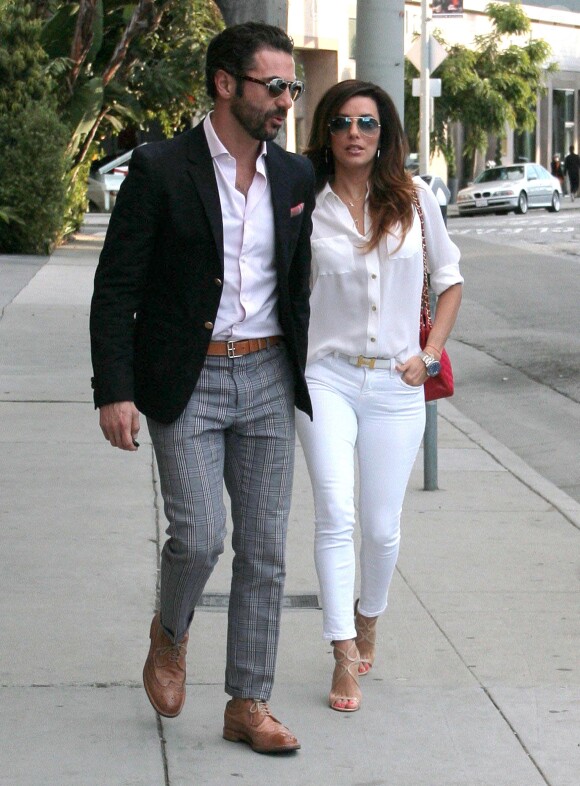 Eva Longoria et son petit-ami Jose Antonio Baston à West Hollywood, Los Angeles, le 27 décembre 2013.