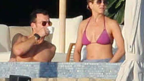 Jennifer Aniston : En bikini au Mexique avec son fiancé et sa BFF Courteney Cox