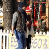 Exclusif - Le couple formé par Ryan Reynolds et sa femme Blake Lively se promenant à Aspen dans le Colorado le 29 décembre 2013
