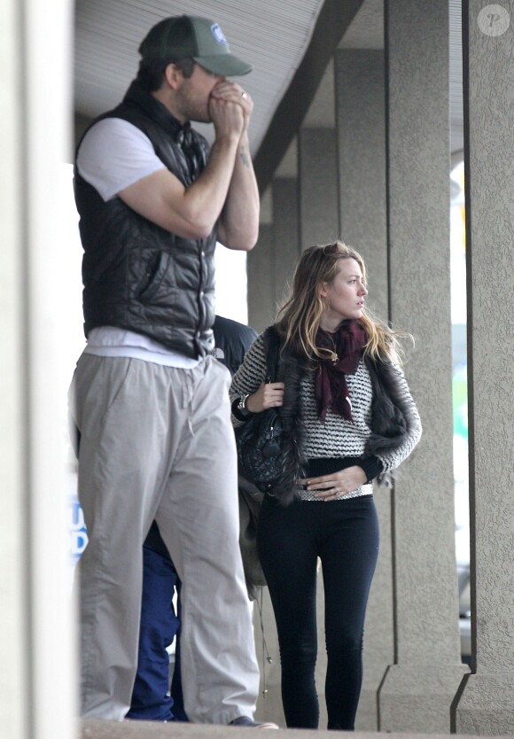 Exclusif - Blake Lively et son mari Ryan Reynolds lors de leur dernier jour à Aspen, le 1er janvier 2014