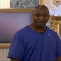 Evander Holyfield, nouvelle polémique : Son coup de poing à une jument enceinte