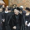 La reine Margrethe II de Danemark et son époux le prince consort Henrik assistaient le 9 janvier 2014 aux obsèques de la comtesse Anne-Dorte de Rosenborg, veuve du comte Christian décédé en mai 2013, à l'église de Lyngby, au nord de Copenhague.