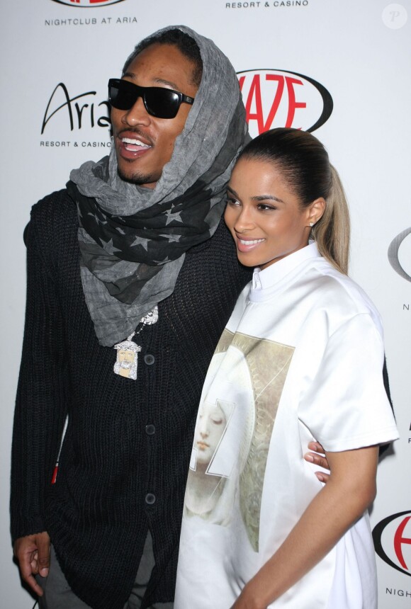 La chanteuse Ciara et son fiancé, le rappeur Future, au club "Haze" pour un concert à Las Vegas, le 28 mars 2013.