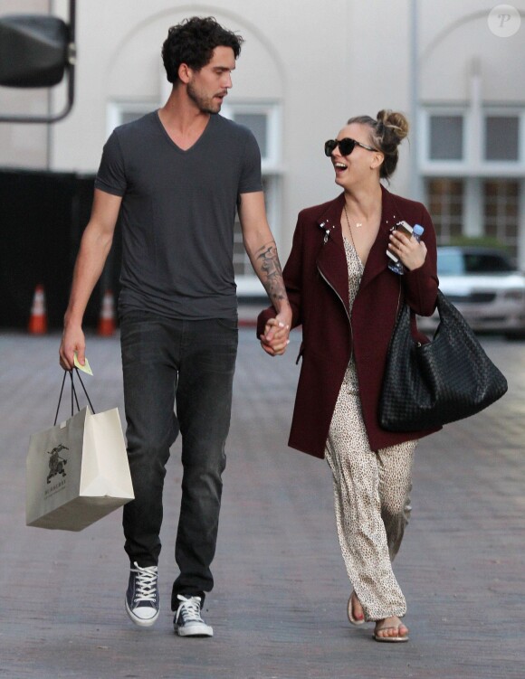 Kaley Cuoco et son époux Ryan Sweeting chez Barneys New York à Beverly Hills, le 9 janvier 2014