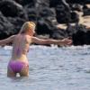 Exclusif - Gwyneth Paltrow avec sa fille Apple à Hawaii, le 1er janvier 2014.