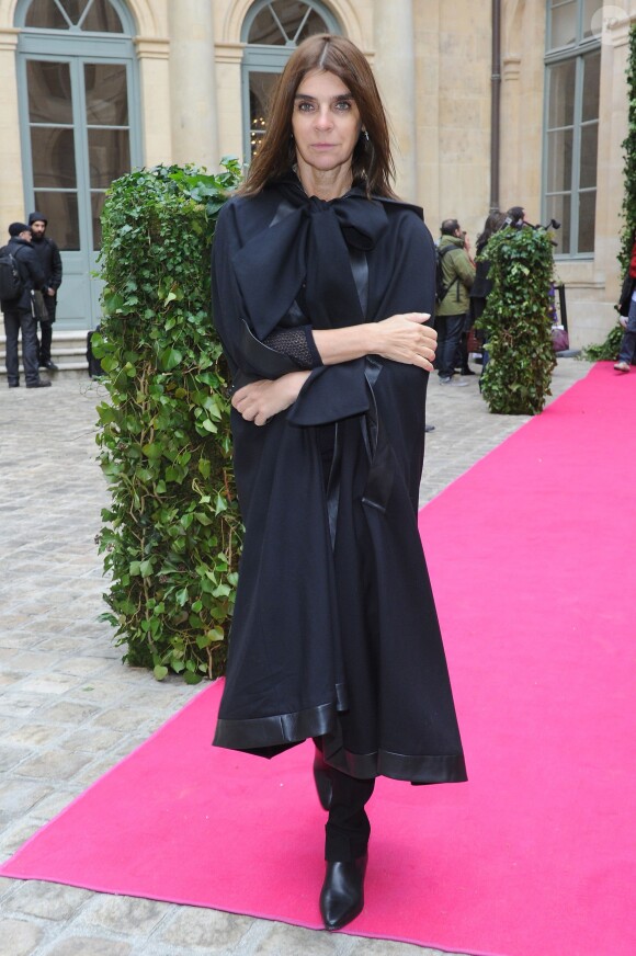 Carine Roitfeld au défilé Schiaparelli Haute couture printemps-été 2014 à Paris, le 20 janvier 2014.