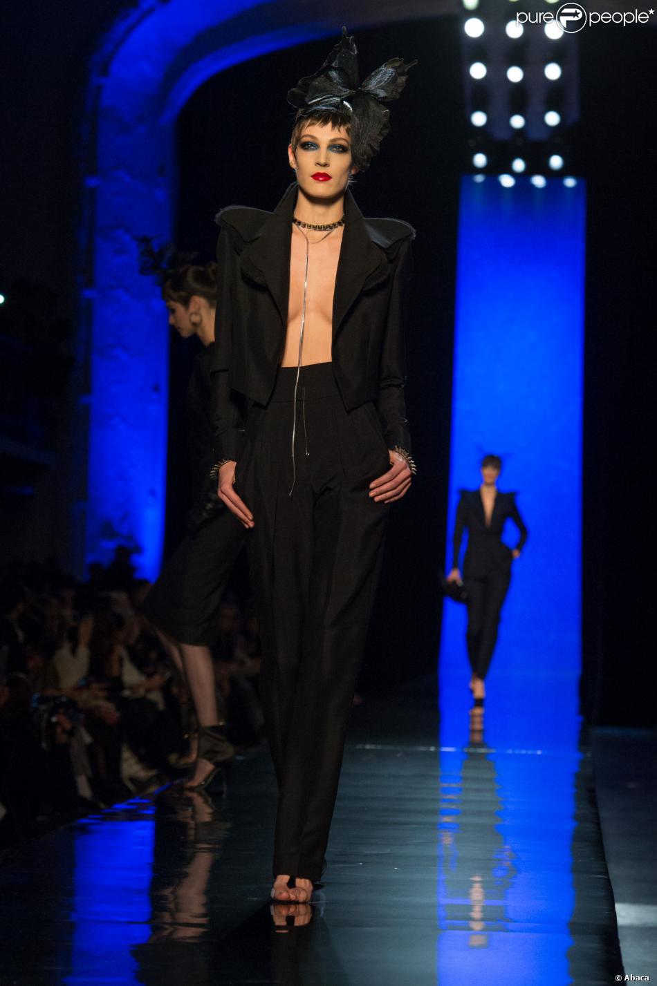 Défilé haute couture printemps-été 2014 de Jean Paul Gaultier. Paris, le 22 janvier 2014.