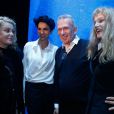 Catherine Deneuve, Farida Khelfa, Jean Paul Gaultier et Arielle Dombasle à l'issue du défilé haute couture printemps-été 2014 du créateur. Paris, le 22 janvier 2014.