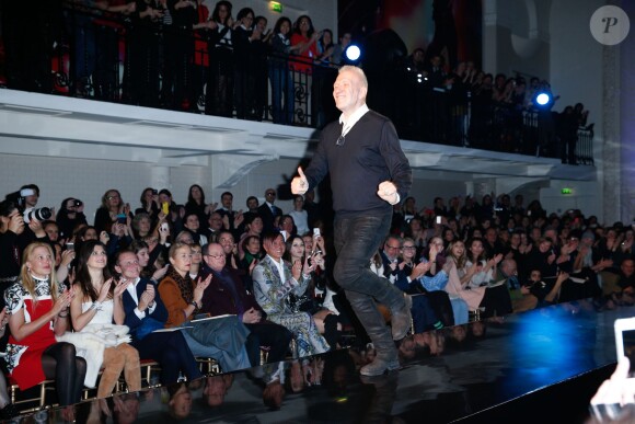 Jean Paul Gaultier à l'issue de son défilé haute couture printemps-été 2014. Paris, le 22 janvier 2014.