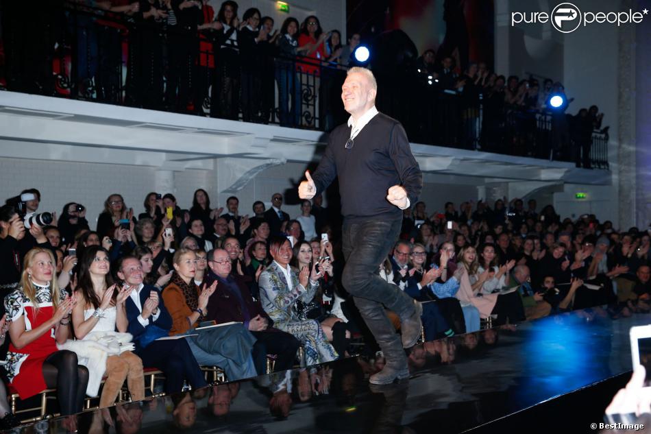 Jean Paul Gaultier à l&#039;issue de son défilé haute couture printemps-été 2014. Paris, le 22 janvier 2014.