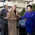 Le prince Albert II de Monaco débutait à Bruxelles le 24 janvier 2014 comme successeur de la princesse Astrid de Belgique à la présidence d'honneur de la fondation de l'EORTC, en présence de la directrice de l'organisme, Françoise Meunier.