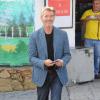 Pierce Brosnan sur le tournage du film How to make love like an Englishman à Los Angeles le 25 octobre 2013