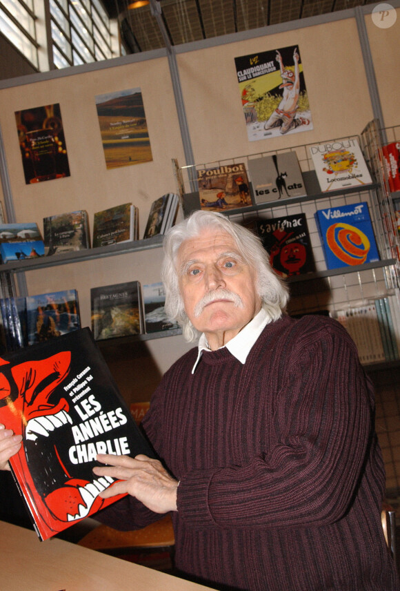 François Cavanna, lors du Salon du Livre à la Porte de Versailles, le 17 mars 2006