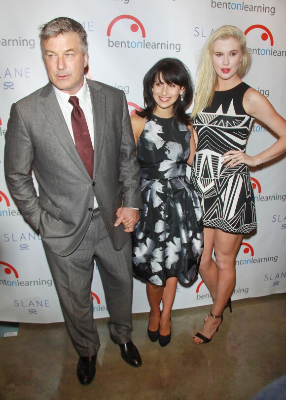 Alec Baldwin, Hilaria Baldwin et Ireland Baldwin lors du 5e Inspire! Gala, à New York, le 30 janvier 2014.