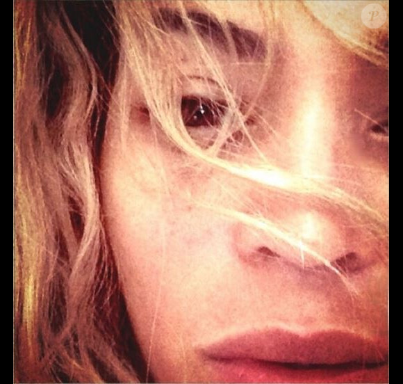 Beyoncé a partagé sur Instagram une photo d'elle au réveil, sans maquillage.