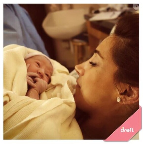 La marque Dreft a posté un cliché de Danielle et de son bébé sur Twitter, le 2 février 2014.