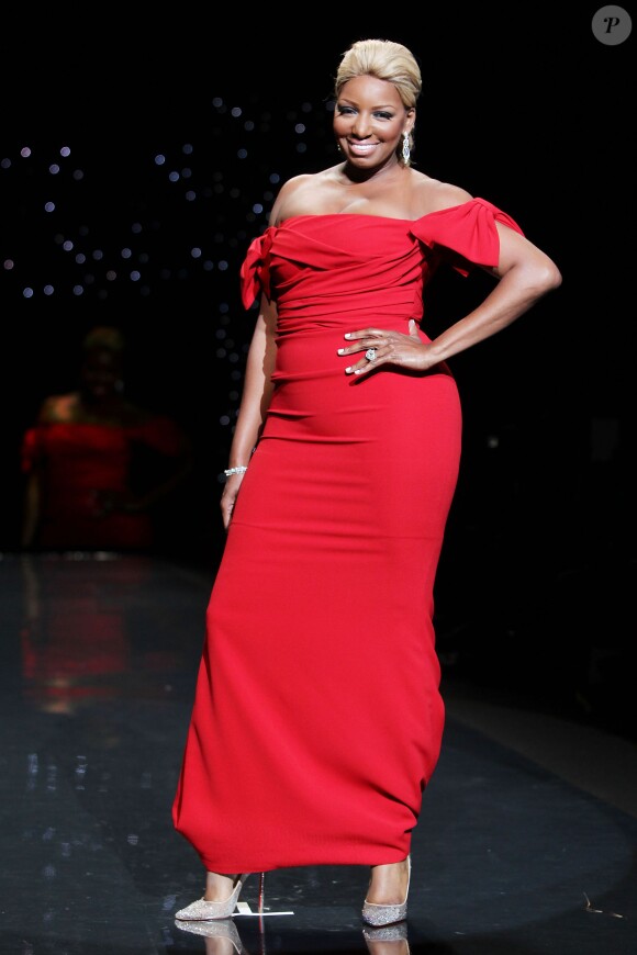 NeNe Leakes (en Black Halo) défile lors de la soirée "Go Red For Women", dans le cadre de la fashion week à New York, le 6 février 2014.
